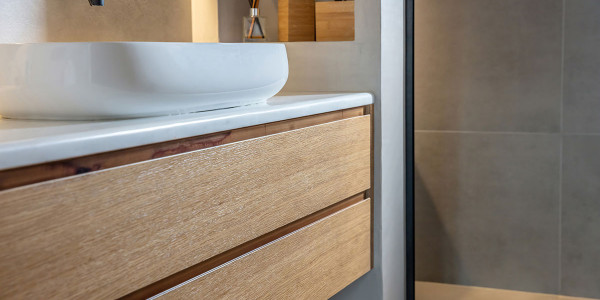 Reforma de Baños Barrax · Instalación de Muebles y Accesorios de Baño