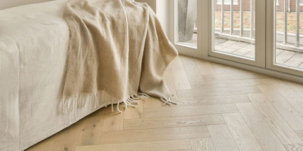 Reformas Integrales en Albacete · Instalación de Parquet, Moquetas, Gres, Porcelánicos